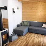 Apartman Kovarov26 *